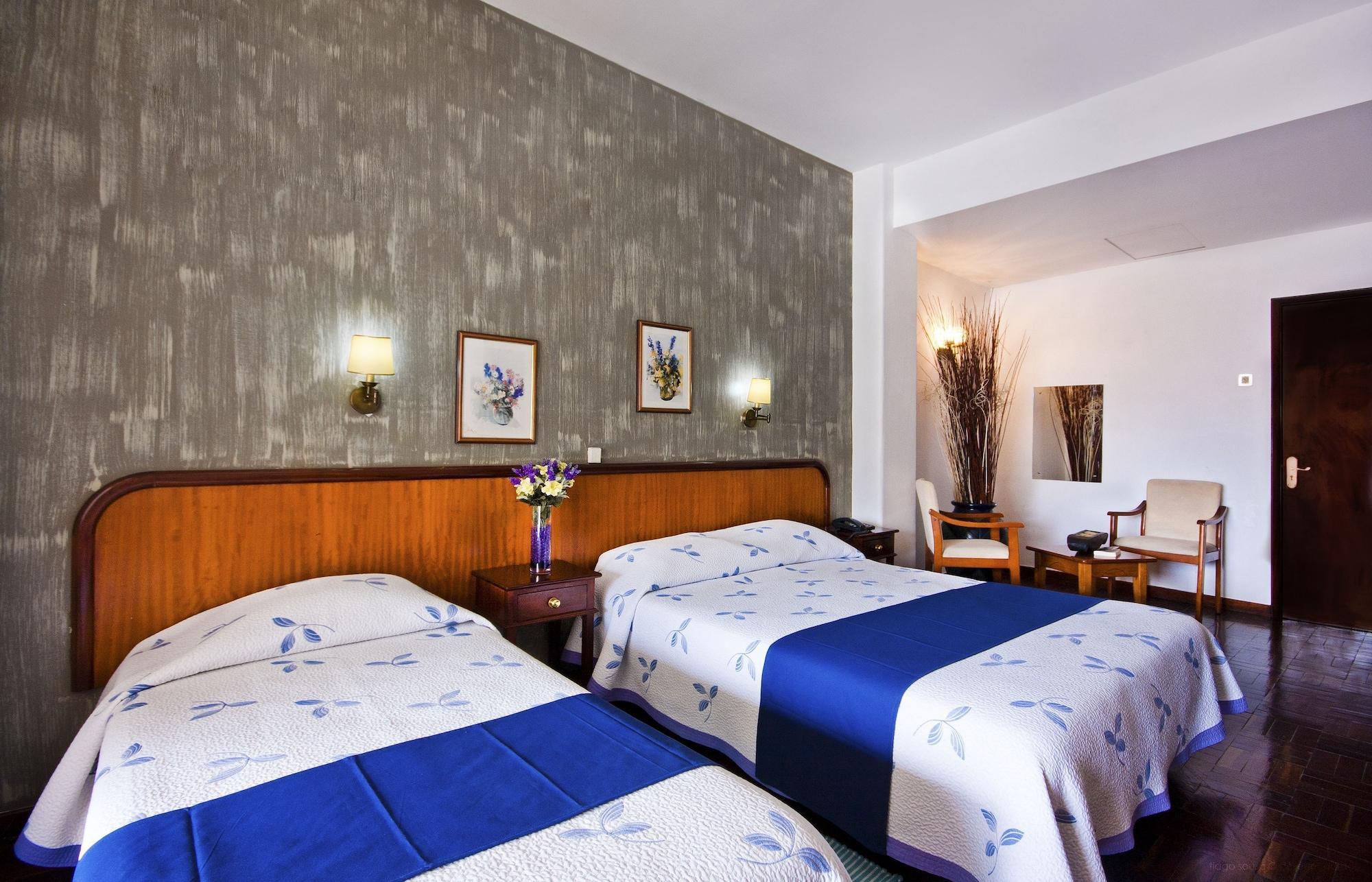 Bed and Breakfast Residencial Colombo Funchal  Zewnętrze zdjęcie