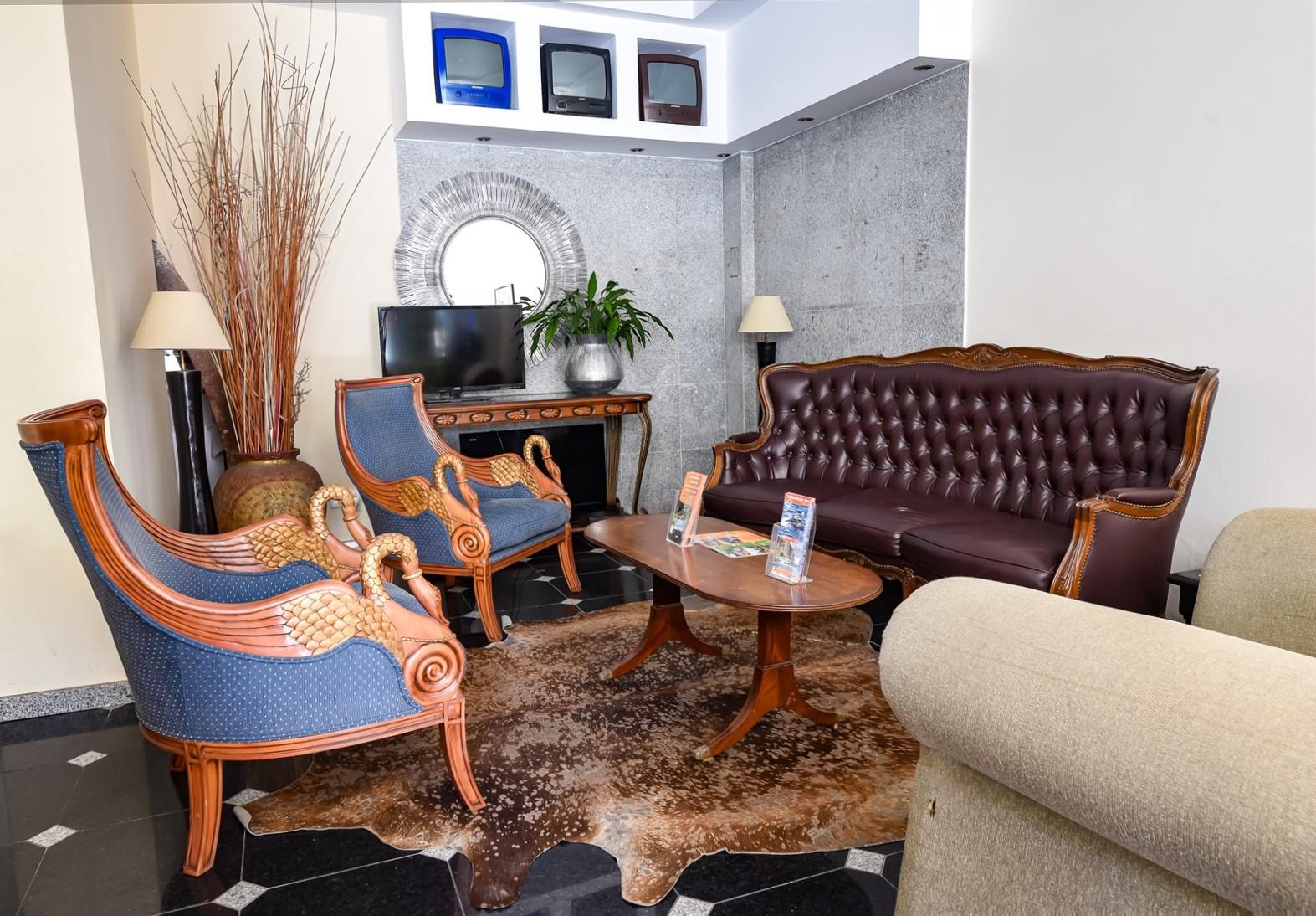 Bed and Breakfast Residencial Colombo Funchal  Zewnętrze zdjęcie