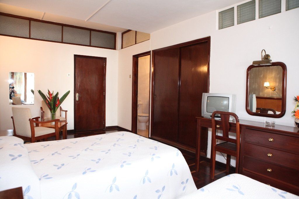 Bed and Breakfast Residencial Colombo Funchal  Zewnętrze zdjęcie