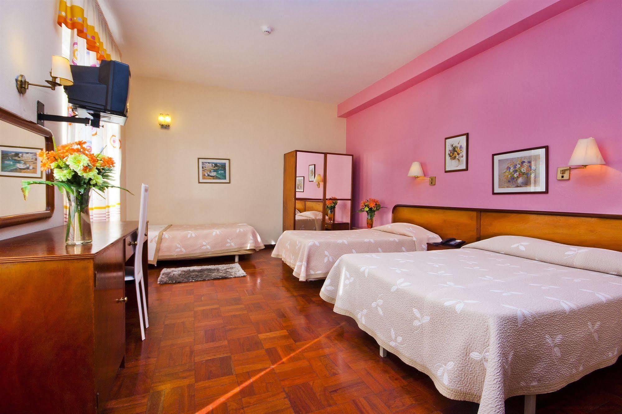 Bed and Breakfast Residencial Colombo Funchal  Zewnętrze zdjęcie