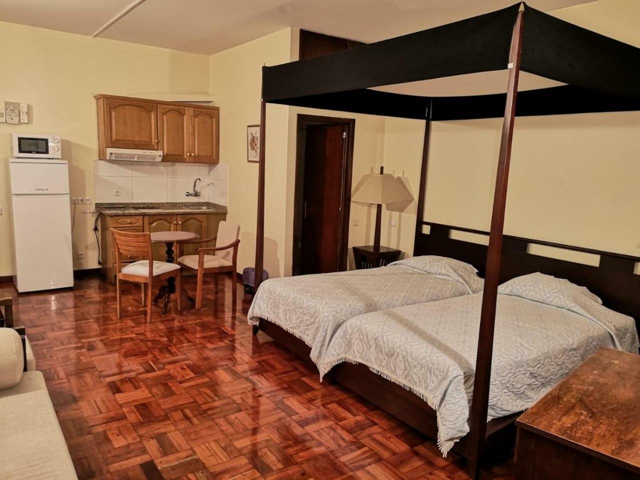 Bed and Breakfast Residencial Colombo Funchal  Zewnętrze zdjęcie